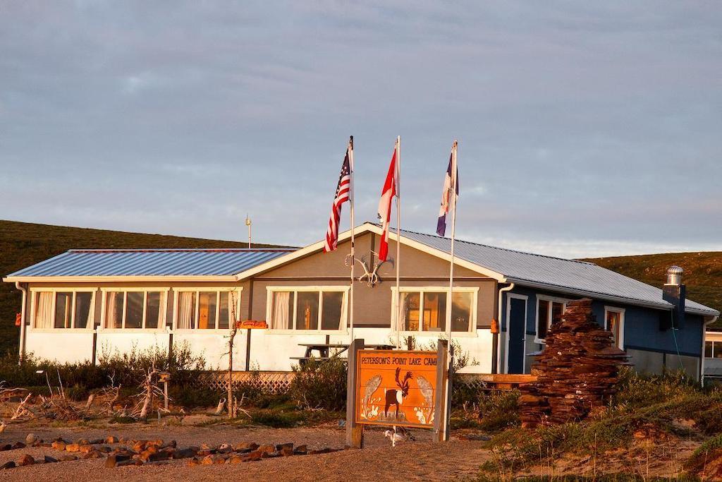 ילונייף Peterson'S Point Lake Lodge מראה חיצוני תמונה